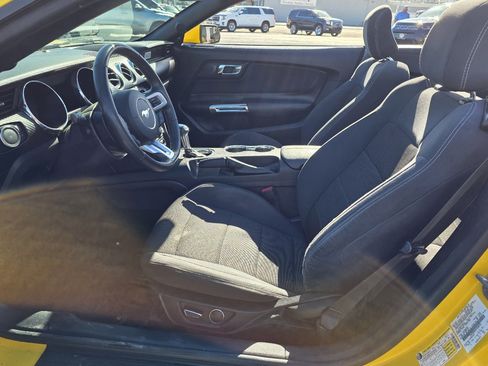 Used 2017 Ford Mustang Convertible w/ Equipment Group 051A image 11