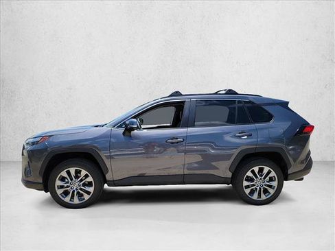Used 2025 Toyota RAV4 XLE Premium FWD image 8