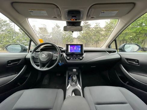 Used 2024 Toyota Corolla LE FWD image 28