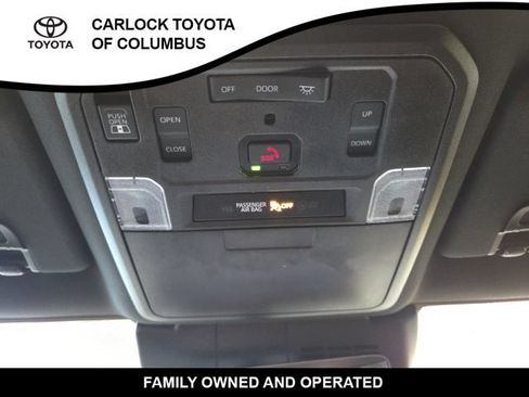 Used 2025 Toyota Tacoma Limited AWD/4WD image 28