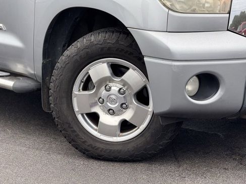 Used 2007 Toyota Tundra Limited image 2