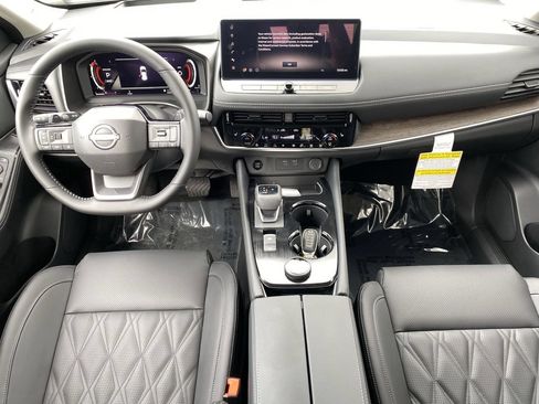 New 2026 Nissan Rogue Platinum w/ Platinum Premium Package AWD/4WD image 17