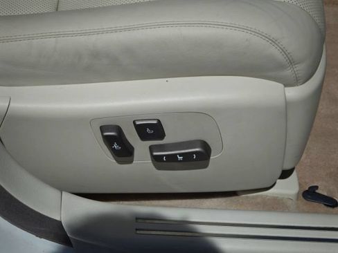 Used 2007 Lexus LS 460 RWD image 25