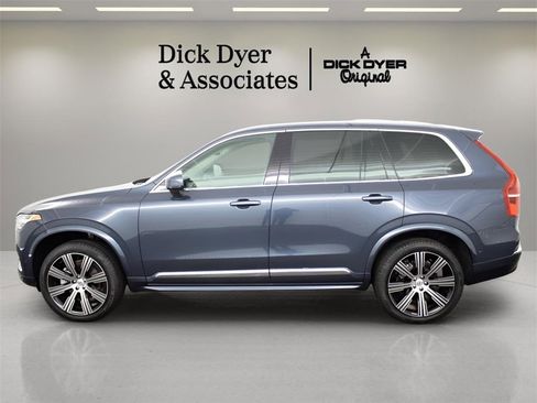 New 2025 Volvo XC90 B6 Plus w/ Protection Package Premier image 6