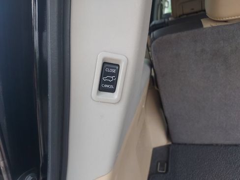 Used 2015 Nissan Armada Platinum w/ Platinum Reserve Package AWD/4WD image 42