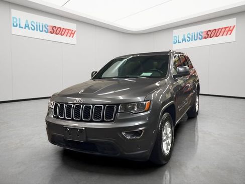 Used 2020 Jeep Grand Cherokee Laredo image 7