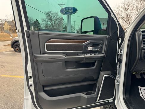 Used 2023 RAM 2500 Laramie image 20