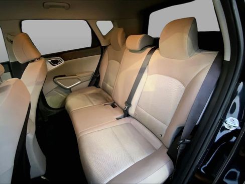 Used 2022 Kia Soul LX w/ Technology Package FWD image 20