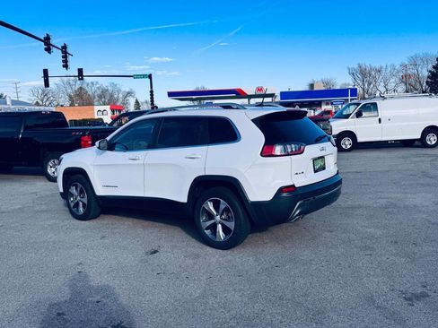 Used 2019 Jeep Cherokee Limited image 5