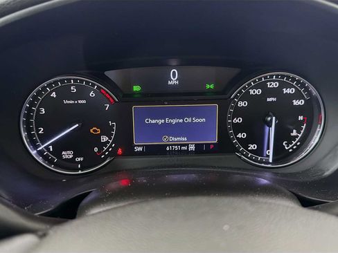 Used 2021 Cadillac XT4 Luxury w/ Cold Weather Package AWD/4WD image 10