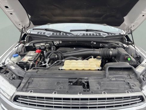 Used 2018 Ford F150 Lariat w/ Equipment Group 502A Luxury image 43