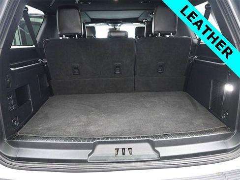 Used 2020 Ford Expedition Max XLT w/ Equipment Group 202A image 15