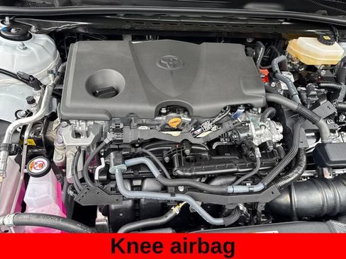 Used 2026 Toyota Camry SE FWD image 28