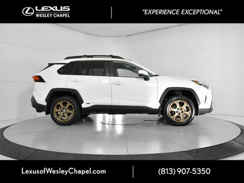 Used 2023 Toyota RAV4 AWD Hybrid image 4