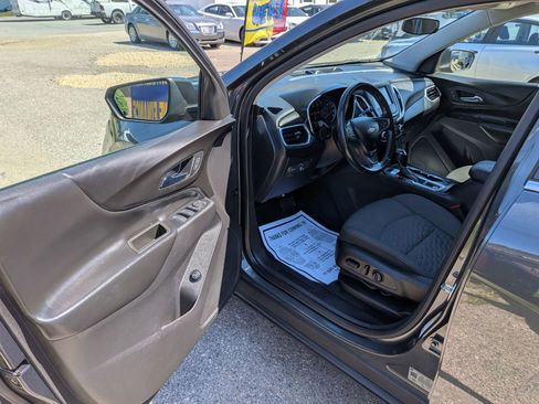 Used 2018 Chevrolet Equinox LT AWD/4WD image 22