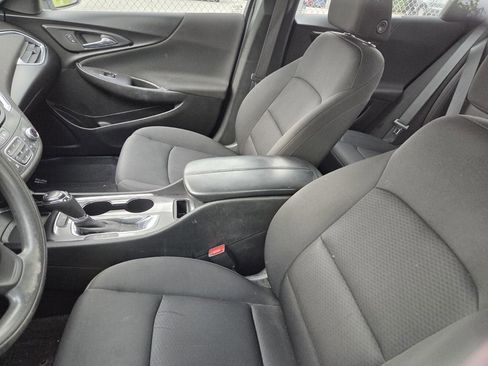 Used 2020 Chevrolet Malibu LT image 4