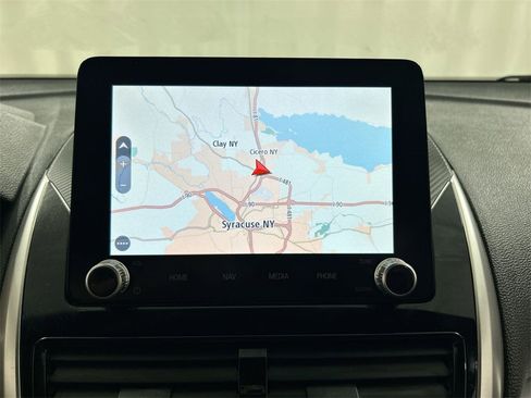 Used 2022 Mitsubishi Eclipse Cross SEL image 16