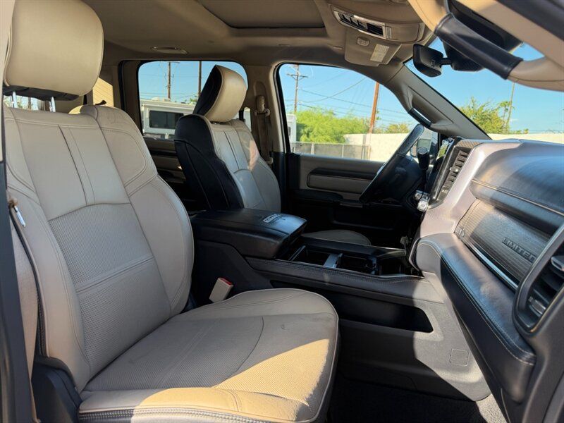 Used 2019 RAM 2500 Limited AWD/4WD image 37