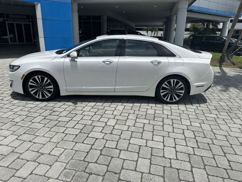 Used 2020 Lincoln MKZ Reserve w/ Elements Package AWD/4WD image 32