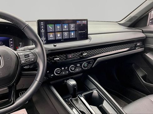 Used 2023 Honda Accord Sport image 6