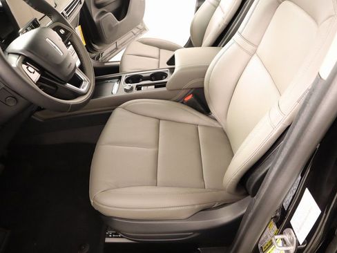 New 2026 Lincoln Corsair Premiere image 12