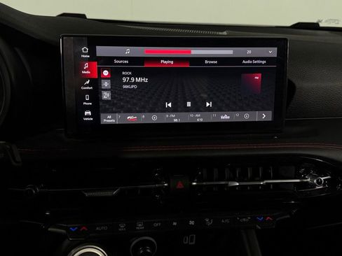 Used 2024 Dodge Hornet R/T w/ R/T Blacktop Package image 18