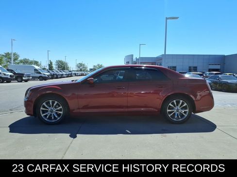 Used 2014 Chrysler 300 S AWD/4WD image 5