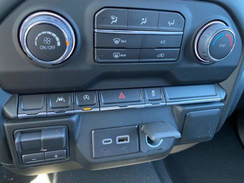 Used 2025 Chevrolet Silverado 1500 W/T w/ WT Value Package image 9