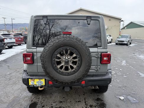 Used 2021 Jeep Wrangler Unlimited Rubicon image 9