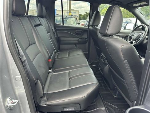 Used 2025 Honda Ridgeline TrailSport image 9