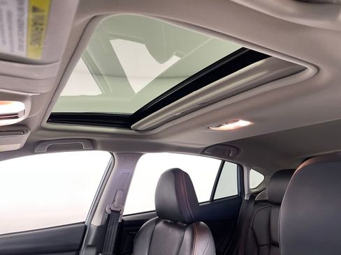 Used 2022 Subaru Crosstrek 2.5i Limited w/ Moonroof Package 2 image 30