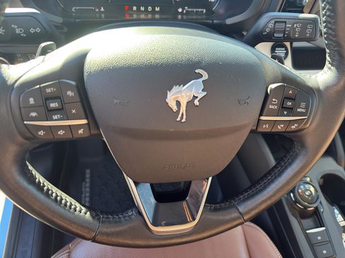 Used 2023 Ford Bronco Sport Heritage Limited image 13