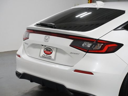 Used 2025 Honda Civic Sport image 9