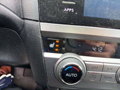 Used 2017 Subaru Outback 2.5i Premium image 33