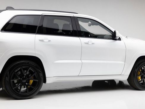 Used 2020 Jeep Grand Cherokee Trackhawk image 35