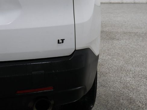 Used 2019 Chevrolet Traverse LT image 6