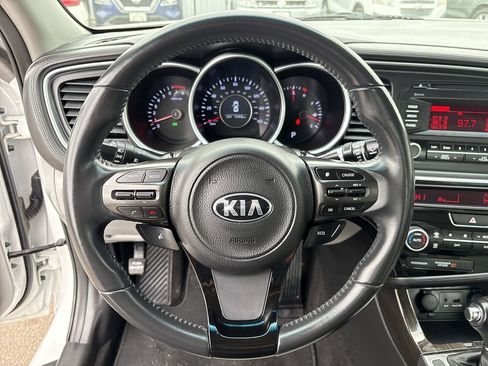 Used 2015 Kia Optima EX image 12