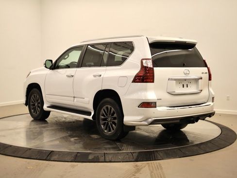 Used 2019 Lexus GX 460 Luxury w/ Sport Design Package image 5