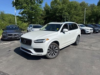 Used 2022 Volvo XC90 T6 Momentum