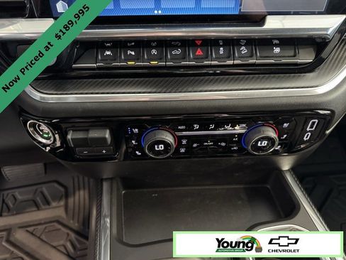 New 2025 Chevrolet Silverado 1500 LTZ image 29