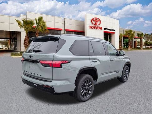 New 2026 Toyota Sequoia Platinum image 5