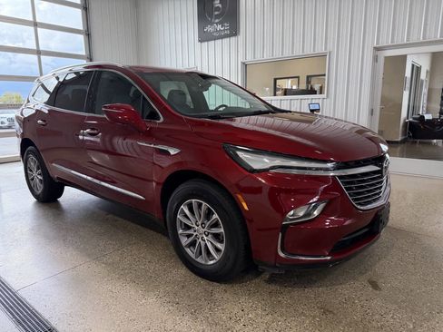 Used 2024 Buick Enclave Premium image 50