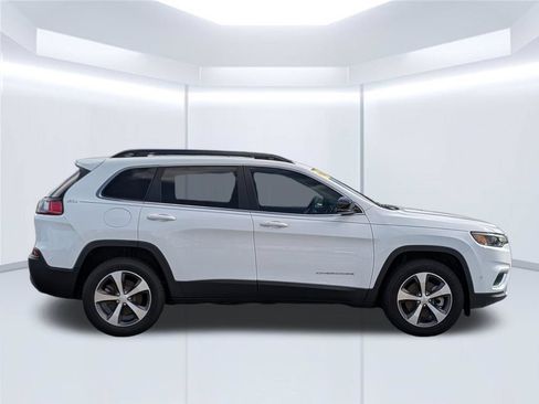 Used 2022 Jeep Cherokee Limited AWD/4WD image 7