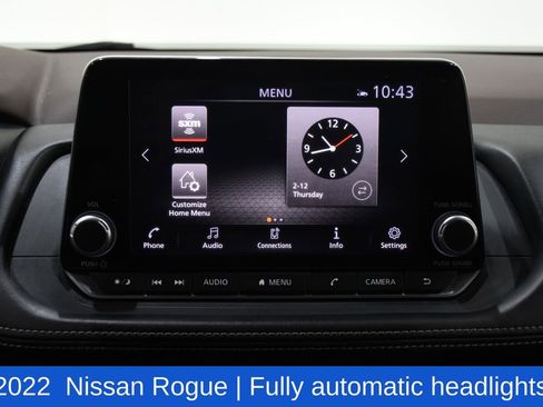 Used 2022 Nissan Rogue SV w/ SV Premium Package image 17