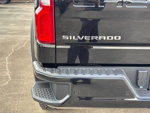 New 2026 Chevrolet Silverado 1500 ZR2 AWD/4WD image 13