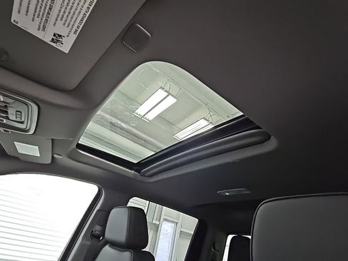 New 2026 GMC Sierra 2500 Denali w/ Denali Reserve Package image 29