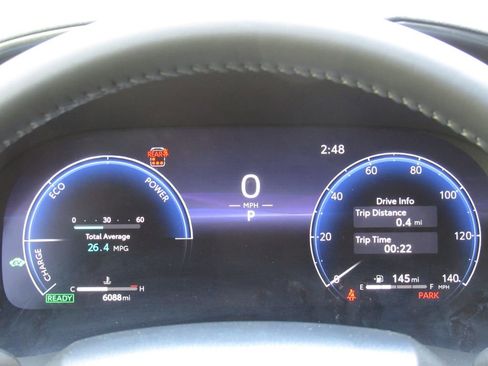 Used 2025 Toyota Highlander Platinum AWD/4WD image 28