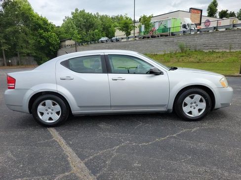 Used 2008 Dodge Avenger SE FWD image 6
