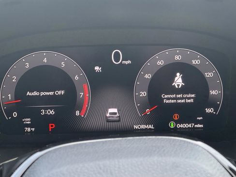 Used 2026 Acura MDX SH-AWD image 13