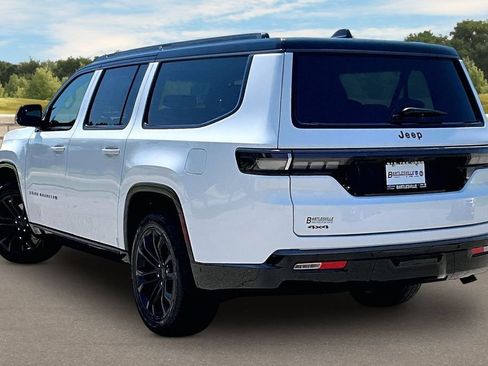 New 2026 Jeep Grand Wagoneer L Summit AWD/4WD image 3